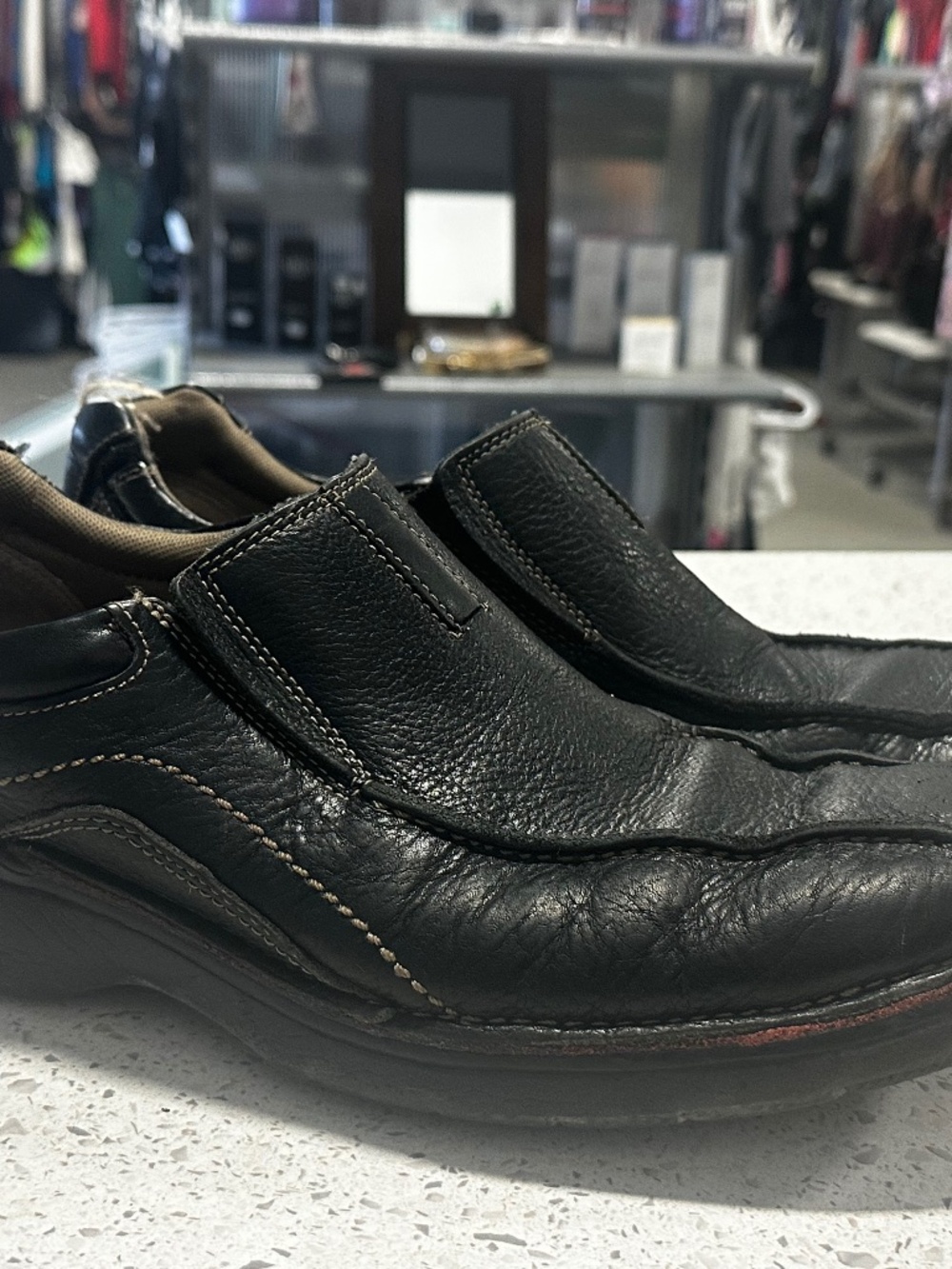 Black size 11 clarks